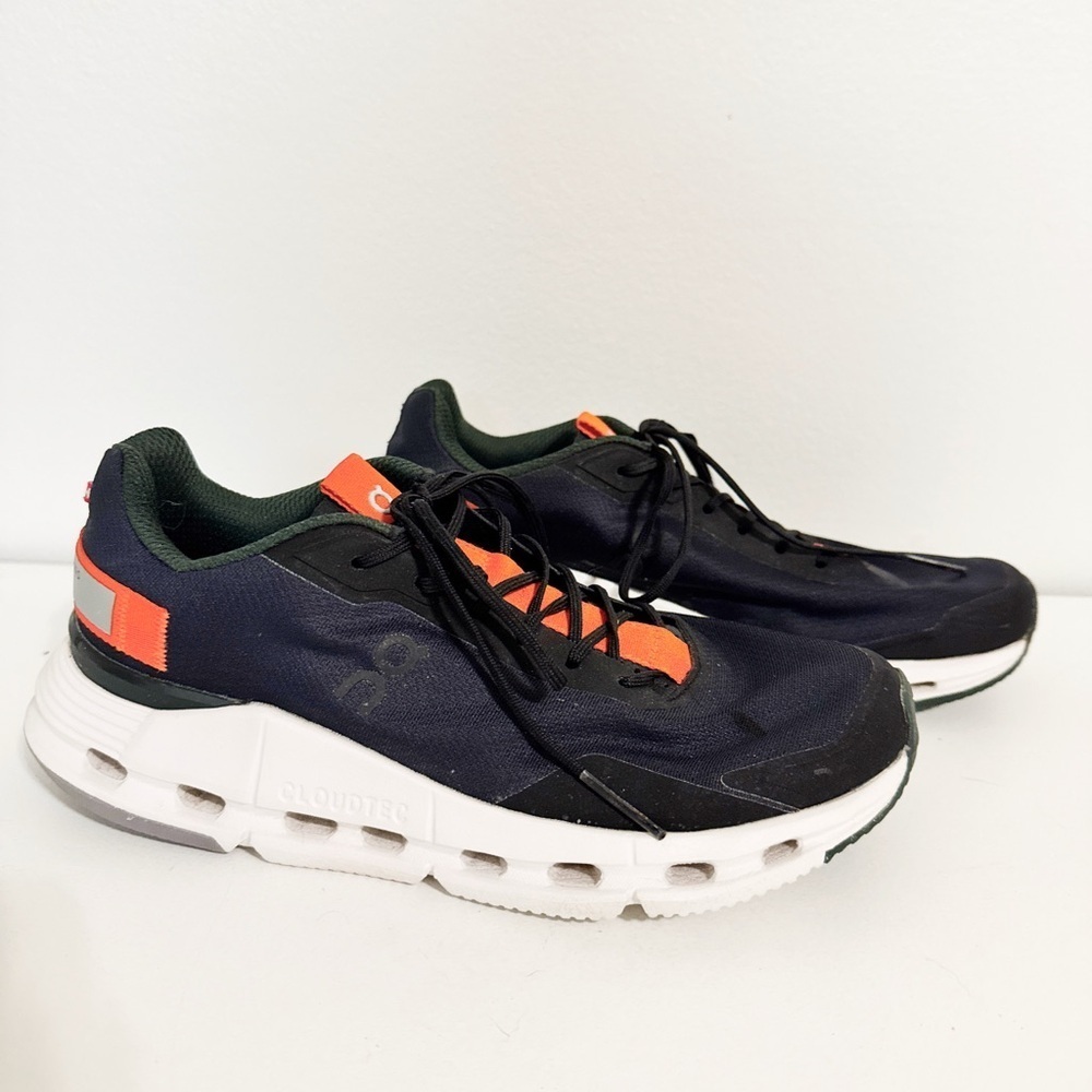 On Running Cloudnova black flame women’s 6.5